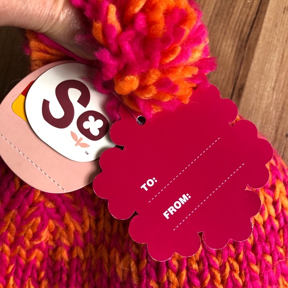 NEW Marled Pom Hat Women’s NWT - Picture 4 of 11